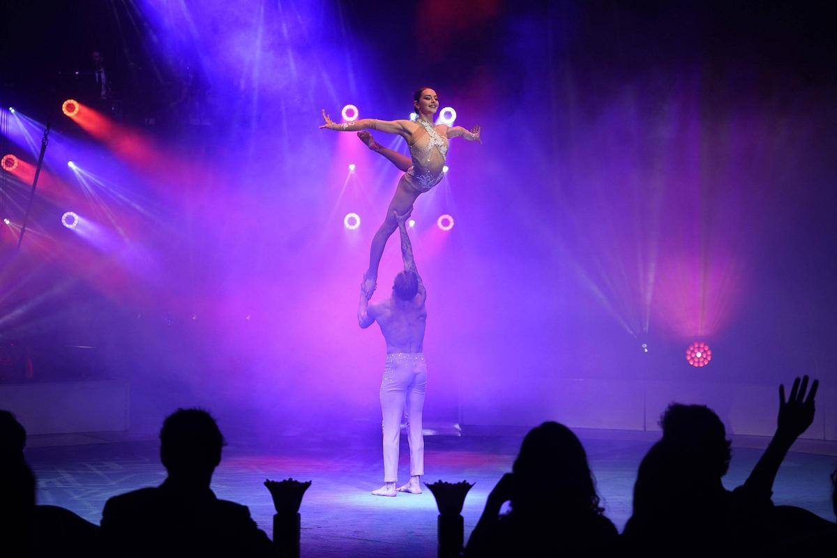 Les fotos de l'espectacle Blau del Festival del Circ de Girona 2026