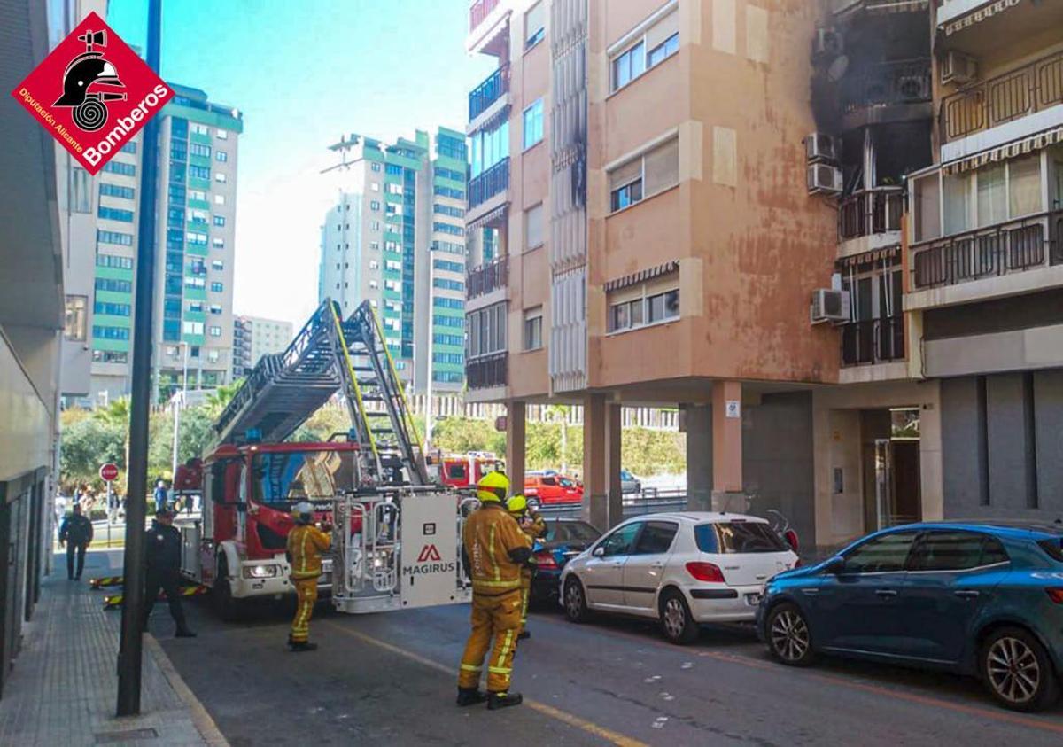 El incendio de este lunes en Benidorm.