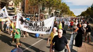 Marcha del 18 de agosto en la Barceloneta contra la inseguridad y el incivismo.