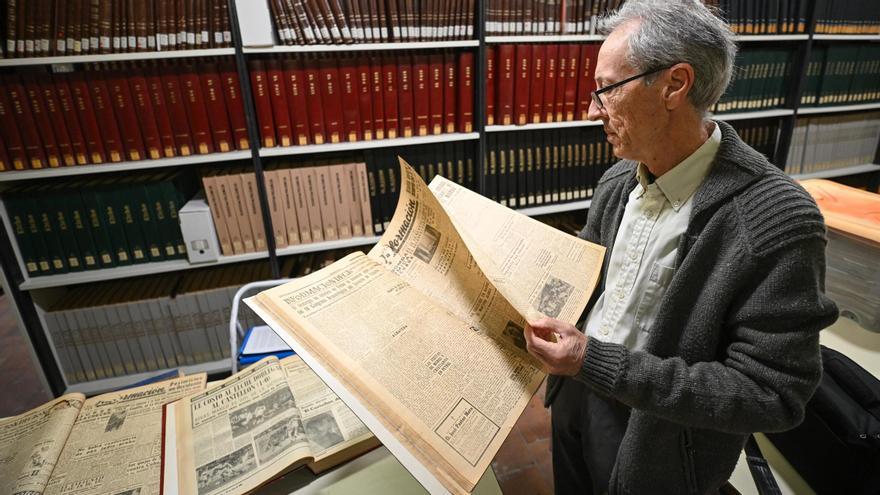 Historia de la prensa local: la biblioteca Pedro Ibarra de Elche recibe la donación del legado de Antonio Sánchez Pomares, periodista de INFORMACIÓN desde los años 40 a los 80