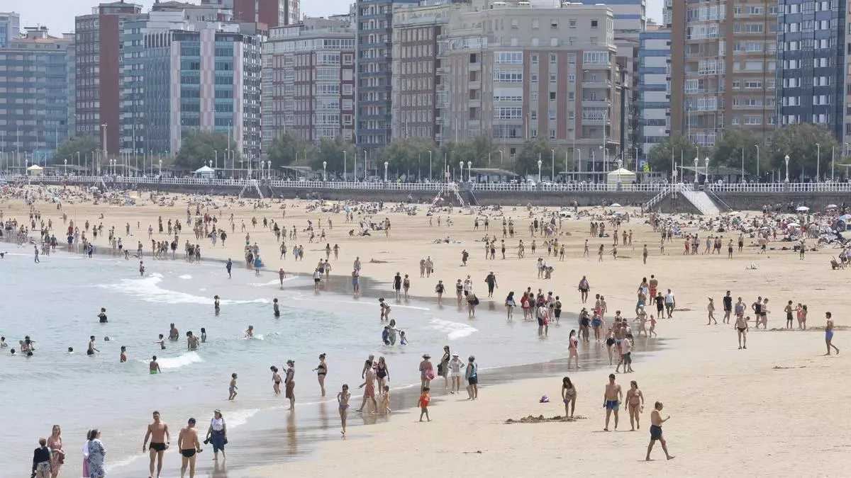 Asturias, a 40 grados: la AEMET alerta de la llegada el fin de semana de una gran ola de calor, mayor que la de mayo, con temperaturas nunca vistas