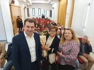 En imágenes: La entrega del premio Mujer del Año de Salas a Inés Castro