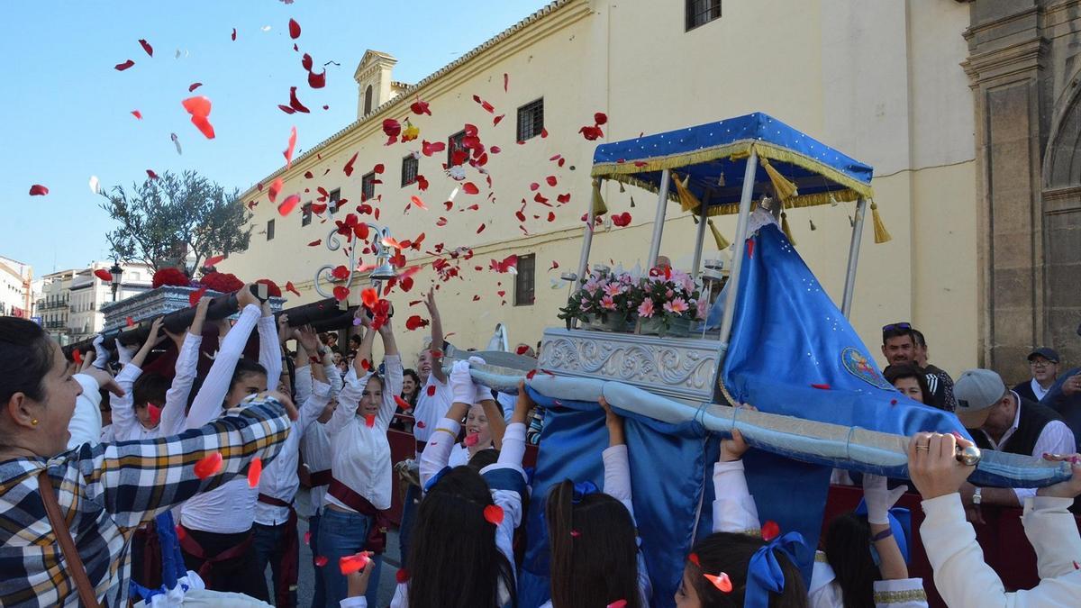 Vélez-Málaga celebrará su tradicional Certamen de Tronillos el 12 de abril.