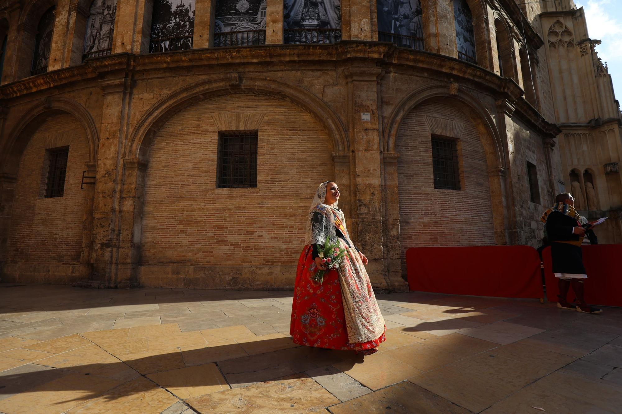 Ofrenda 2023 | Falleras Mayores e Infantiles de comisiones del 17 de Marzo (y II)