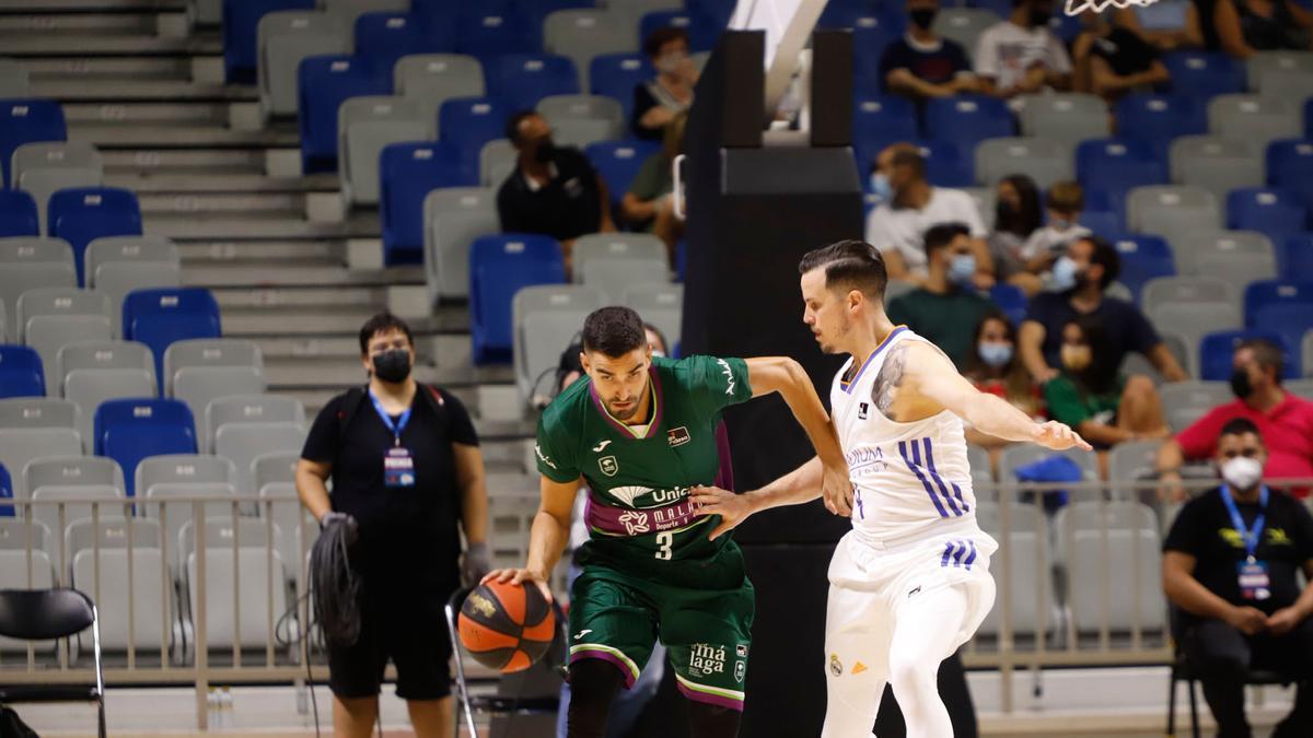 Las imágenes del Unicaja - Real Madrid del Trofeo Costa del Sol 2021.