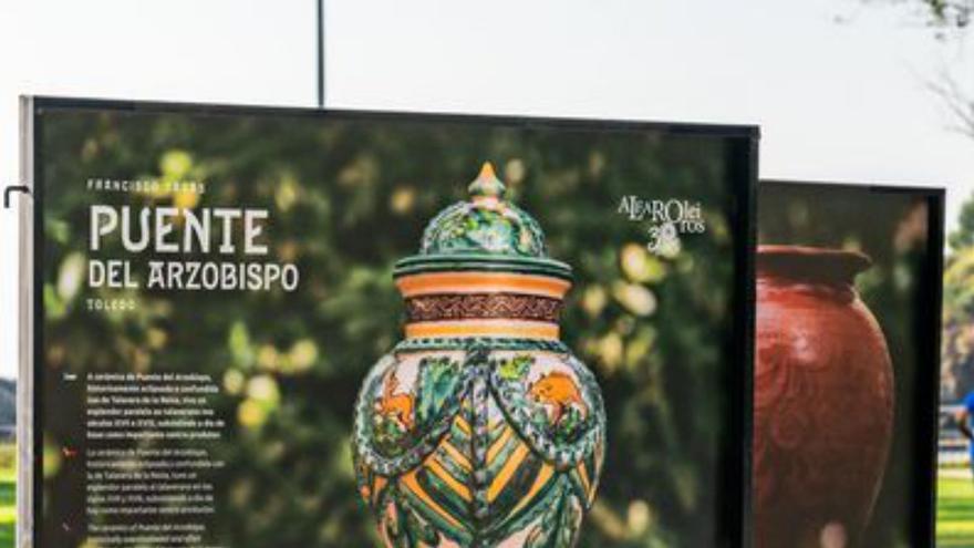 Una exposición en la calle celebra los 30 años de Alfaroleiros en Santa Cruz