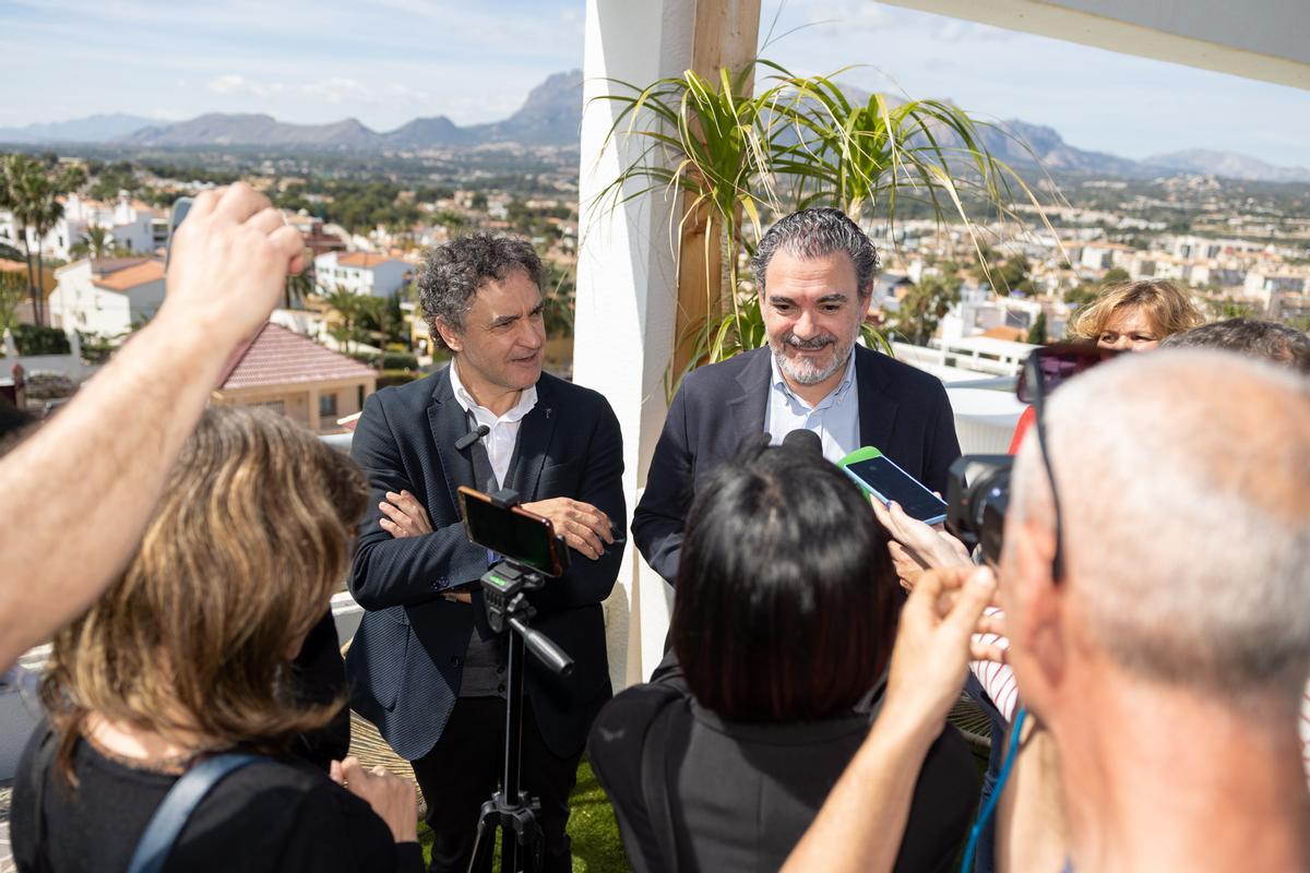 Colomer y Arques en el acto de este lunes en l'Alfàs del Pi.