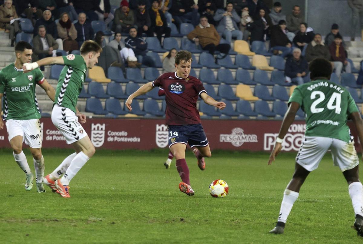 Joao Resende, en la ida frente al Arenas de Getxo. | GUSTAVO SANTOS