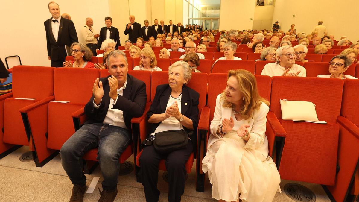 Amalia Bóveda reaparece en el Museo de Pontevedra en el concierto de la Coral Polifónica