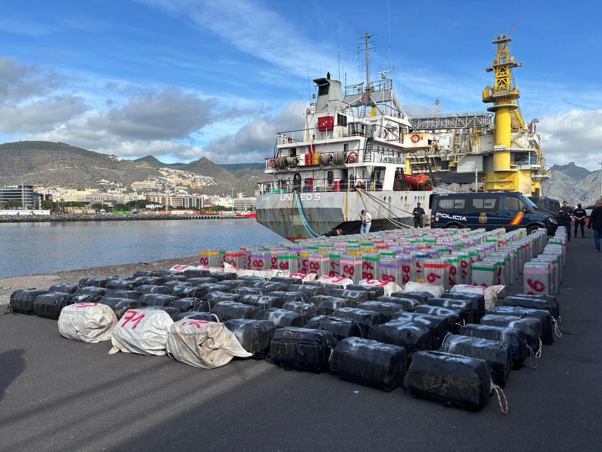 En el carguero United S viajaban casi 10 toneladas de cocaína en 294 fardos intervenidos por la Policía el pasado 12 de enero al oeste de El Hierro