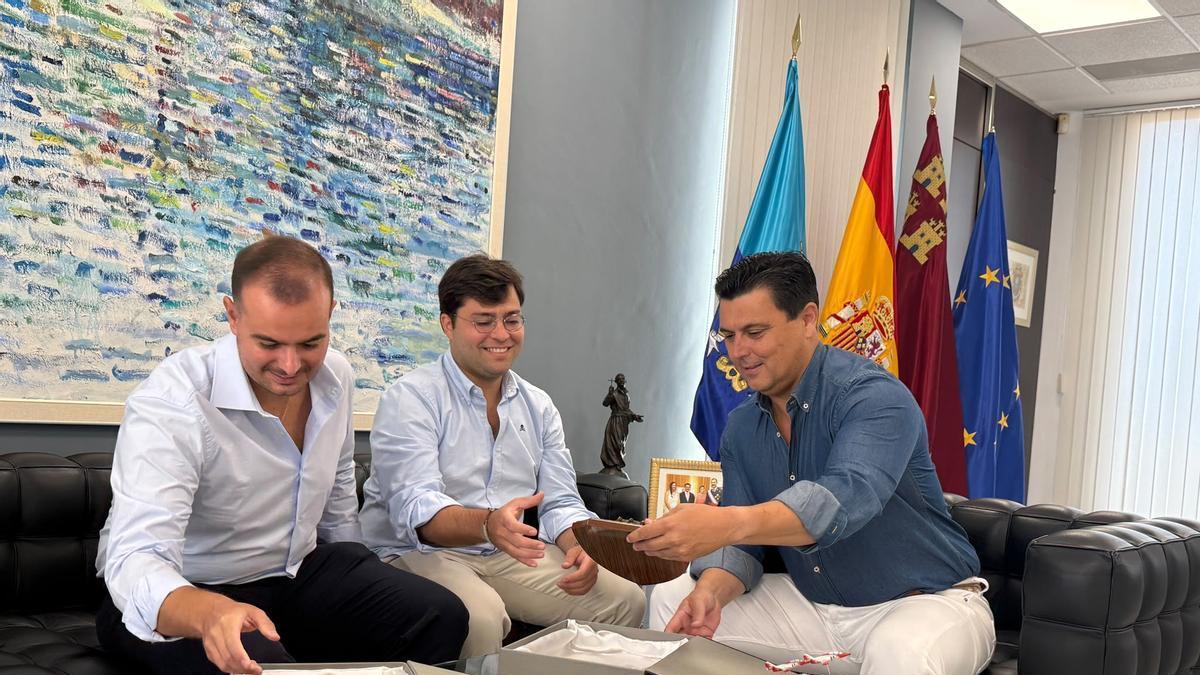 Dos jóvenes de San Javier, entre los 126 aprobados en la oposición a notarías de cerca de 1.000 aspirantes