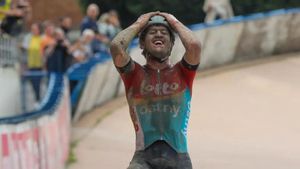 Mor als 22 anys el ciclista Tijl De Decker