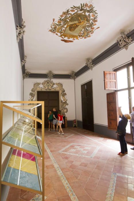 Primer día del Colegio del Arte Mayor de la Seda de Valencia