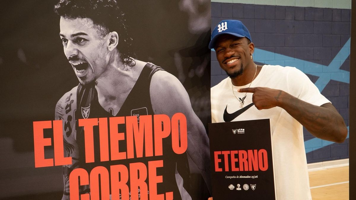 Dylan Ennis, jugador del UCAM Murcia, en la presentación de la campaña de abonados.