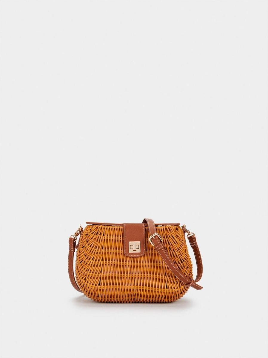 Bolso de rafia de Parfois (Precio: 25,99 euros)