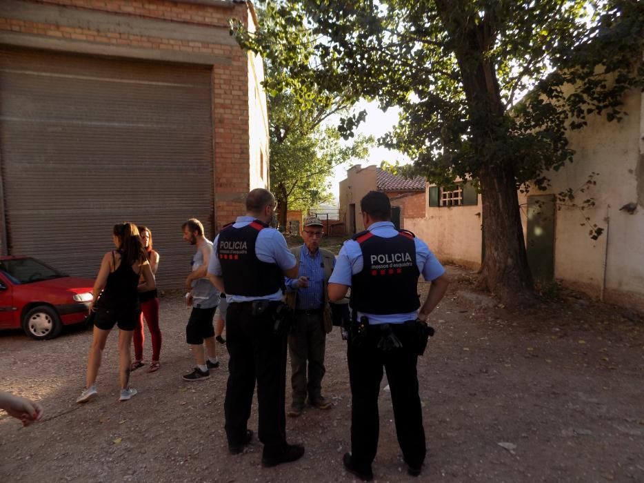 Els Mossos troben una fossa amb restes animals en