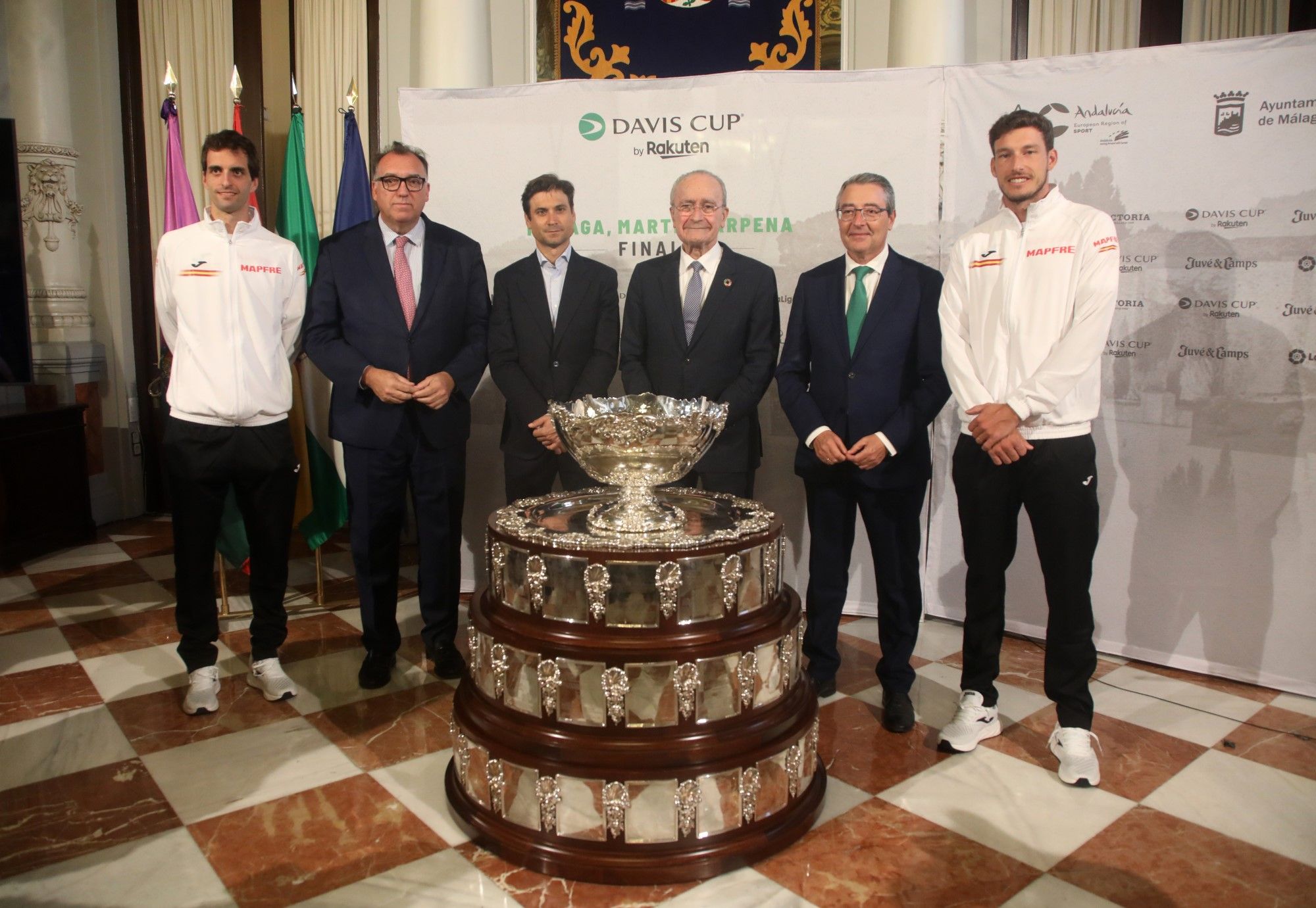 La Copa Davis se presenta en el Ayuntamiento de Málaga