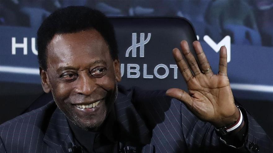 &#039;O rei&#039; Pelé cumple &quot;lúcido&quot; los 80 años