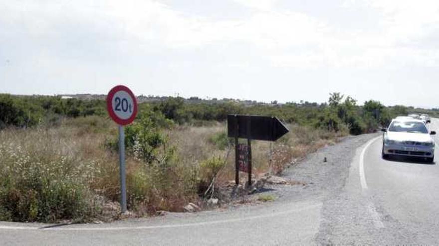 Los terrenos en los que se instalará la planta solar, situados entre las partidas de Balsares y Torrellano Bajo.