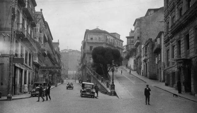 Carral y Laxe, las calles que derribaron la muralla de Vigo