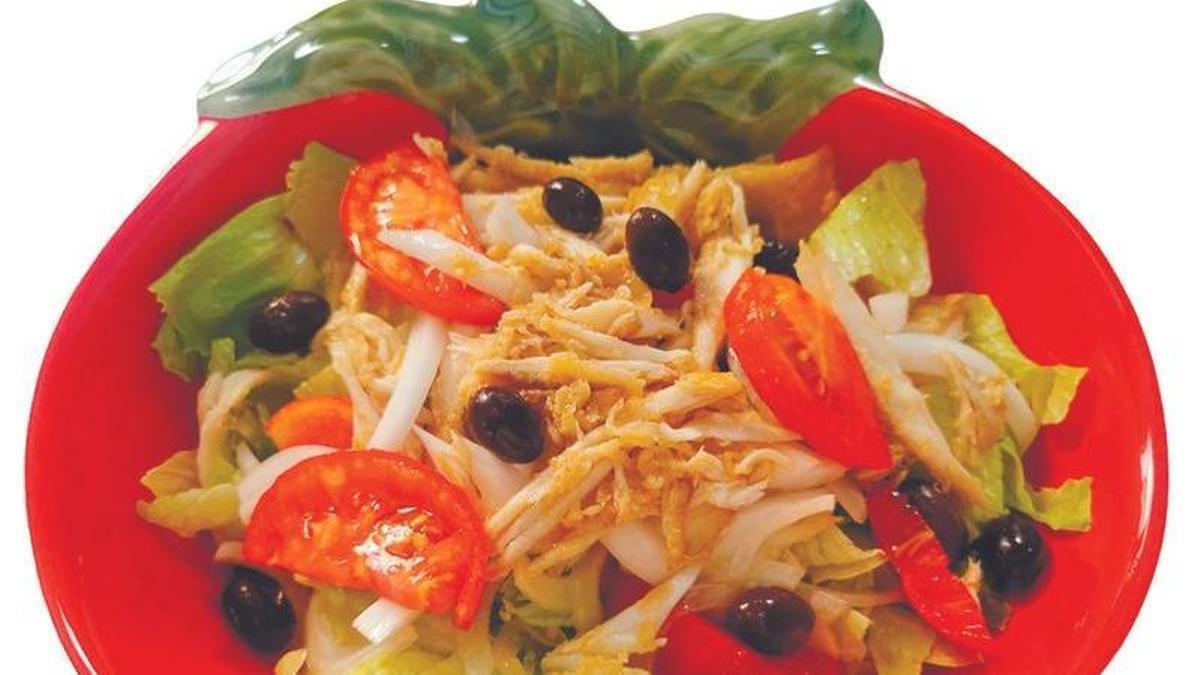 Ensalada amb lloms de rajada