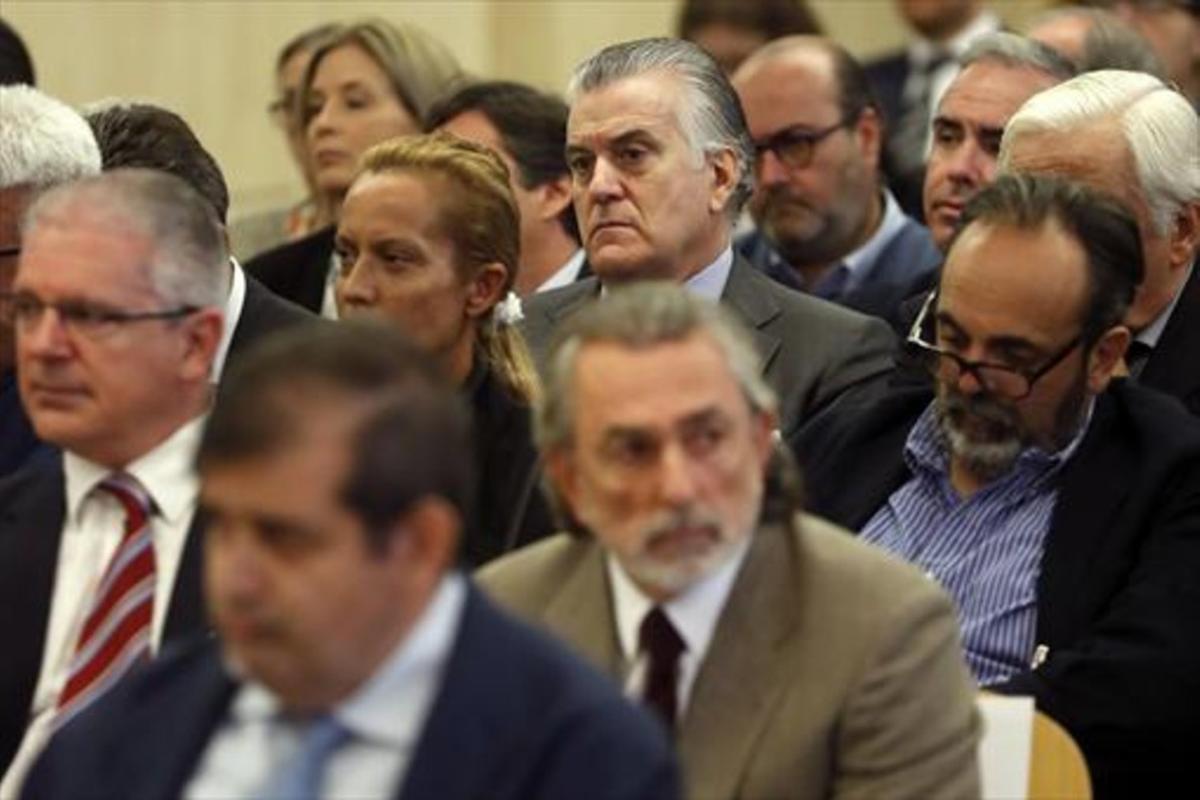 Luis Bárcenas y Francisco Correa, durante el juicio del 'caso Gürtel'.