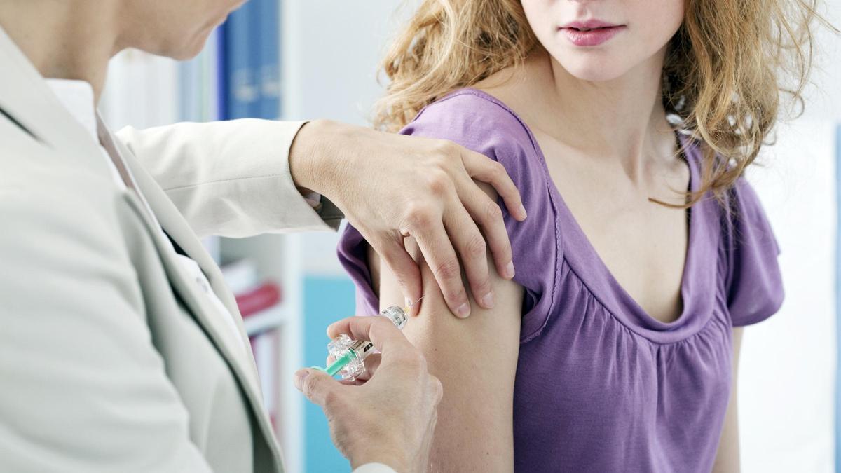 La vacunación es la forma de prevención más eficaz frente al Virus del Papiloma Humano