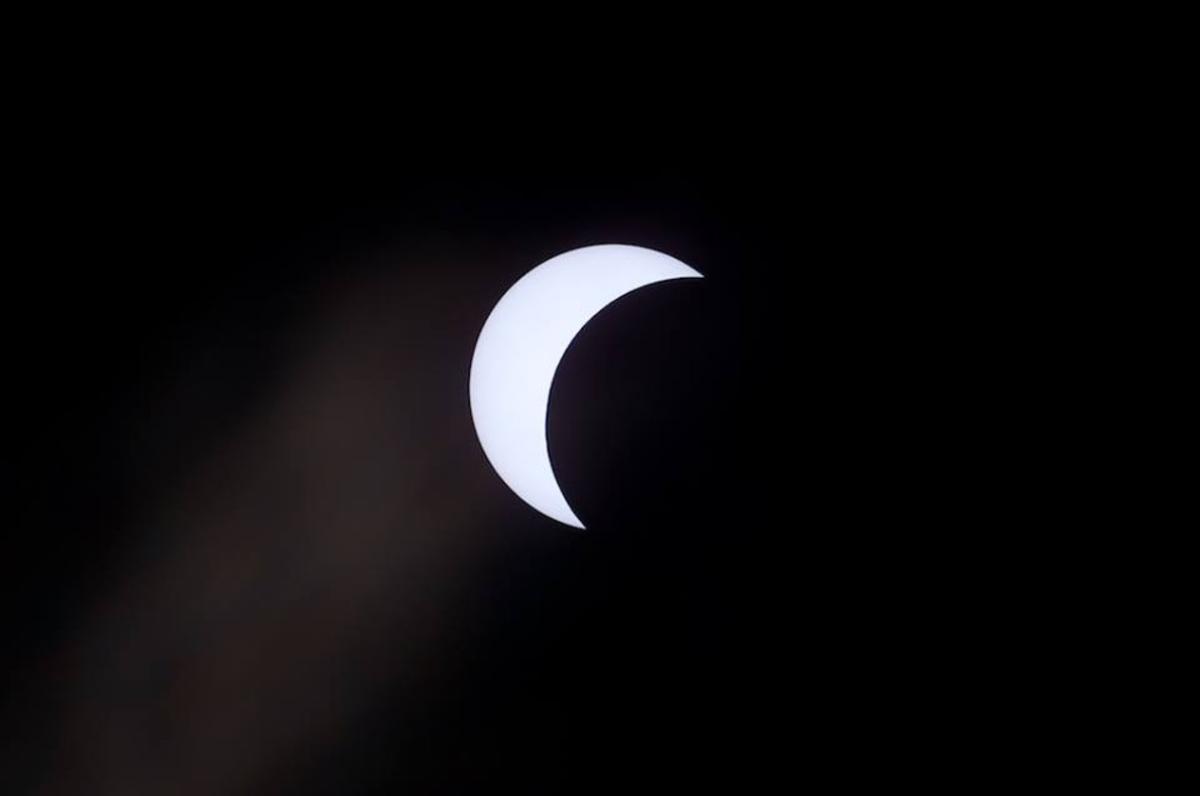 El eclipse solar captado en Indonesia el 9 de marzo de 2016.