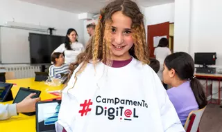 Las Naves acoge un campamento digital gratuito para formar en competencias digitales a jóvenes de 9 a 17 años