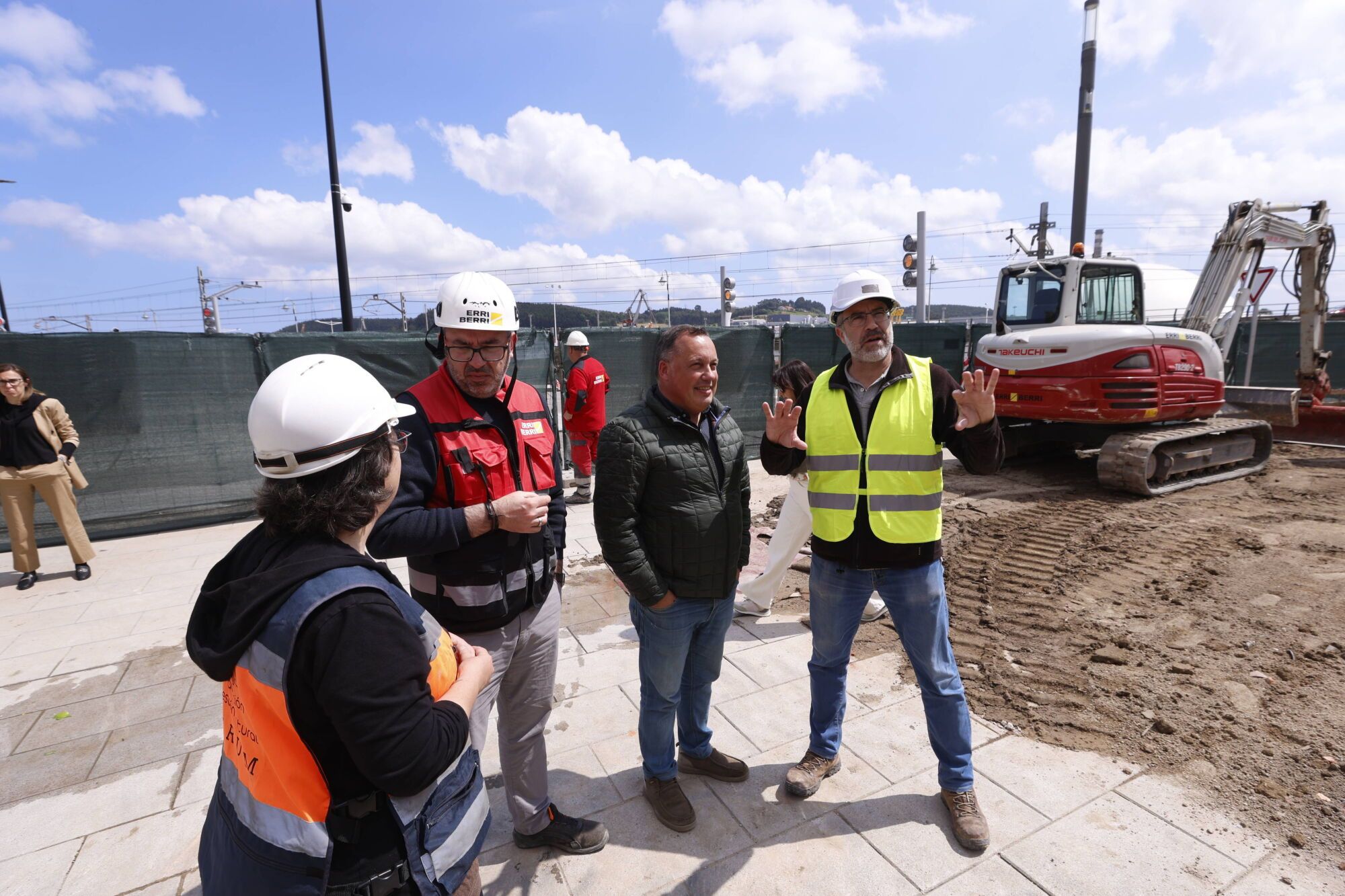 En imágenes: Las obras de la muralla de Avilés avanzan