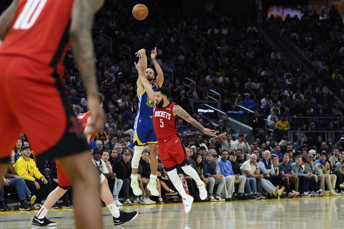 Stephen Curry, de los Golden State Warriors