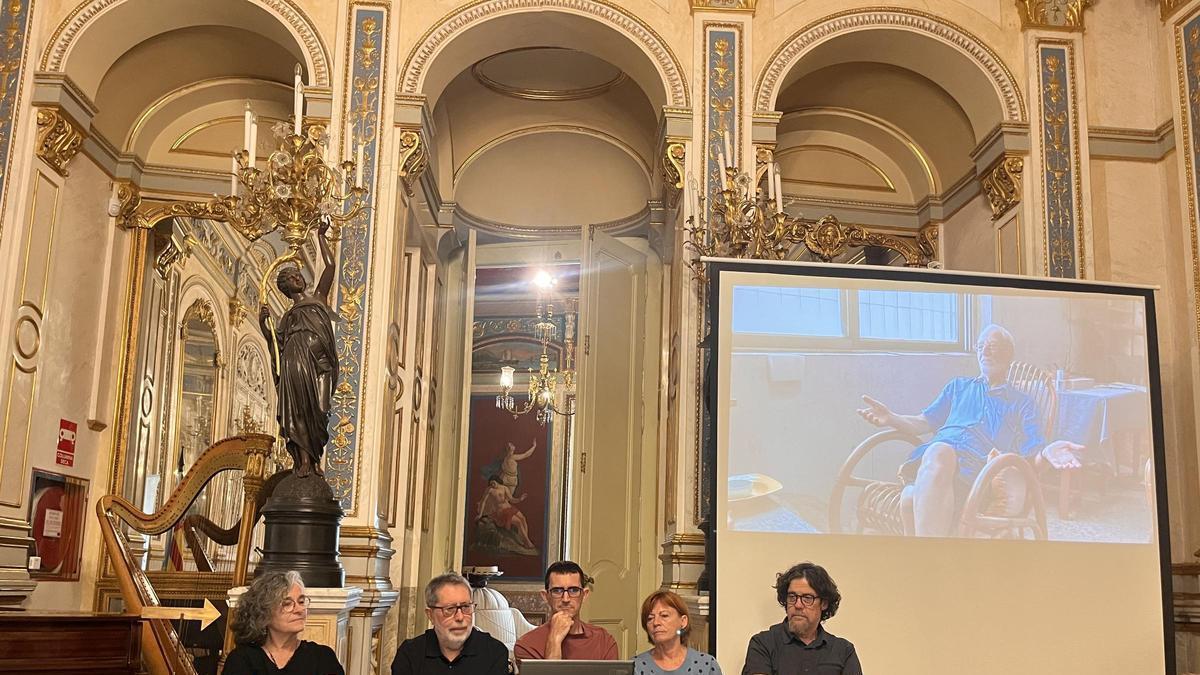 Mesa Redonda Homenaje a Enric Mestre
