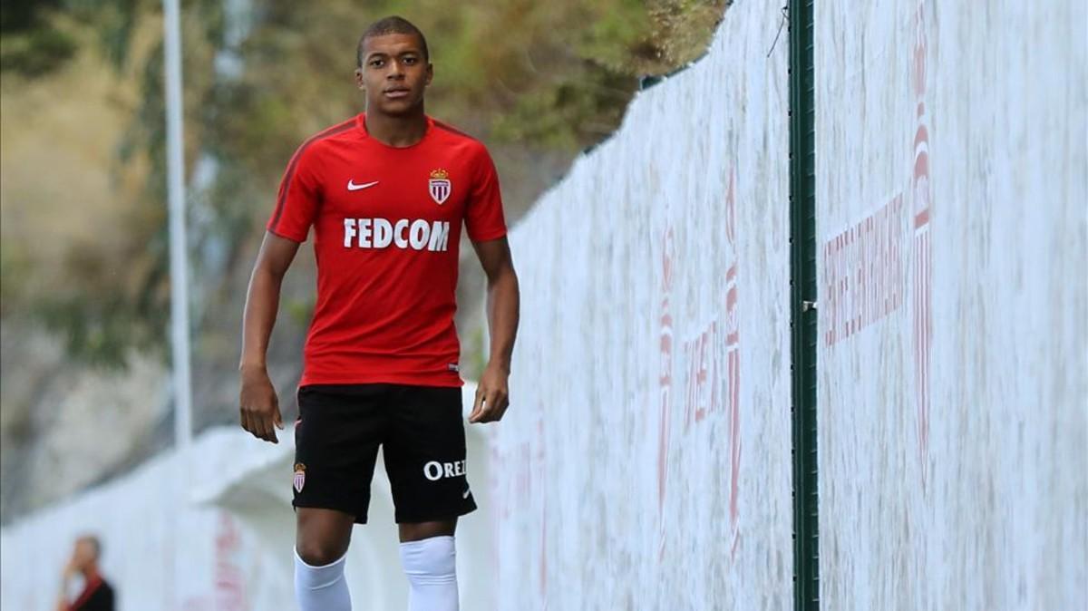 Mbappé tuvo un incidente con un compañero y fue expulsado del entrenamiento