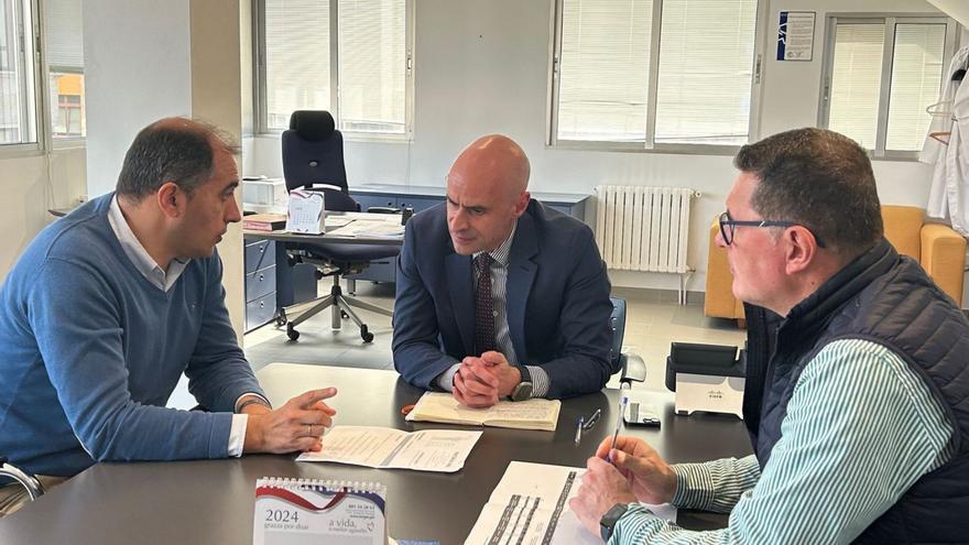 Ángel Moldes, José Flores y Vicente García Fernández.