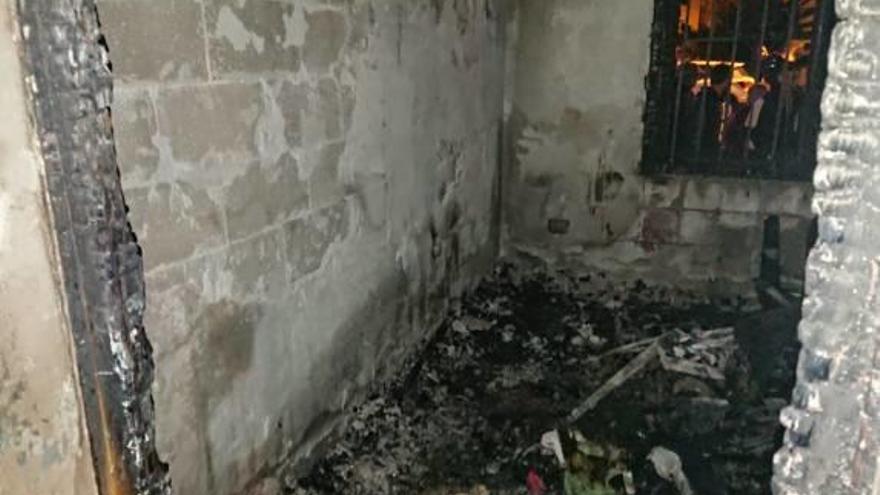 Imagen de cómo quedó el interior de la vivienda de Alfafar.