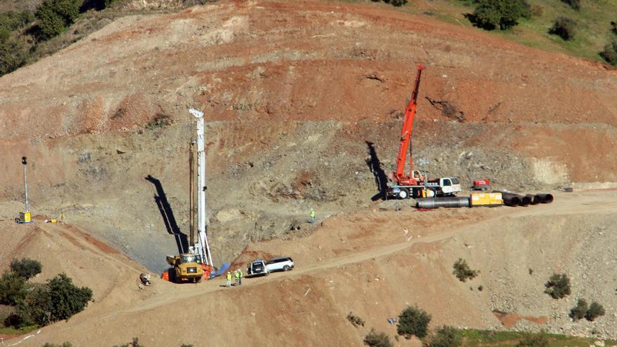 Vista panorámica del Cerro del Dolmen de Totalán durante el rescate del pequeño Julen