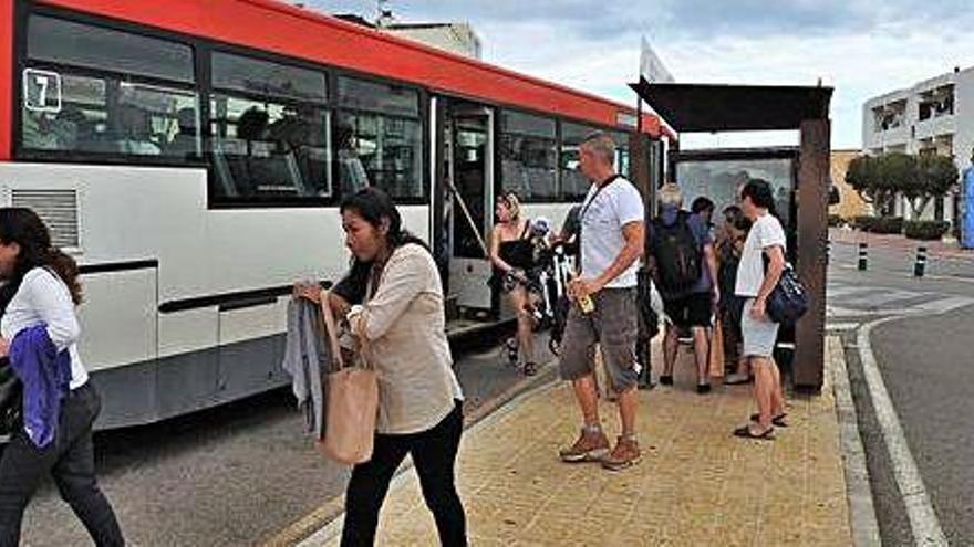 Formentera tendrá nuevo servicio de autobús en 2021
