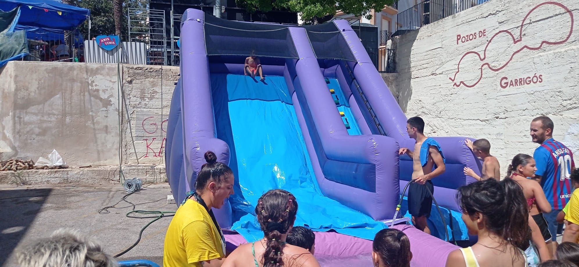 Banyà en la plaza del Puente