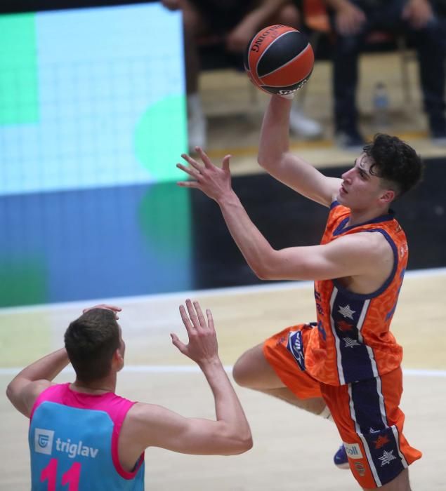 Valencia Basket - el Mega Sccerbet de Belgardo