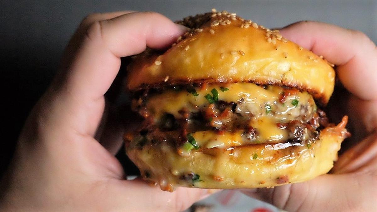 'Old School 1980', de Argentinos Burger, la Mejor Hamburguesa de España 2024.