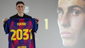 Fermín recorda el seu difícil inici després de firmar l’ampliació de contracte