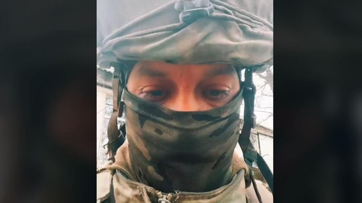 Alex Hook, el militr ucraniano que comparte vídeos en TikTok para informar de su estado de salud