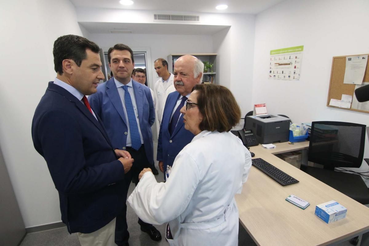 El presidente de la Junta inaugura el centro de salud de Avenida de América