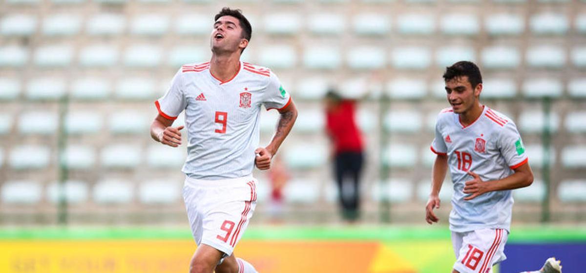 Jordi Escobar celebra su primer gol en el Mundial.