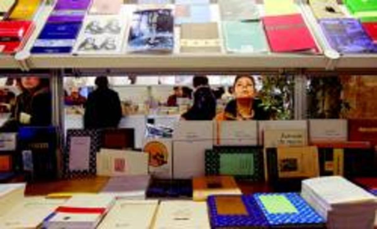 Imatge d’un dels expositors de la Setmana del Llibre en Català, l’any passat.