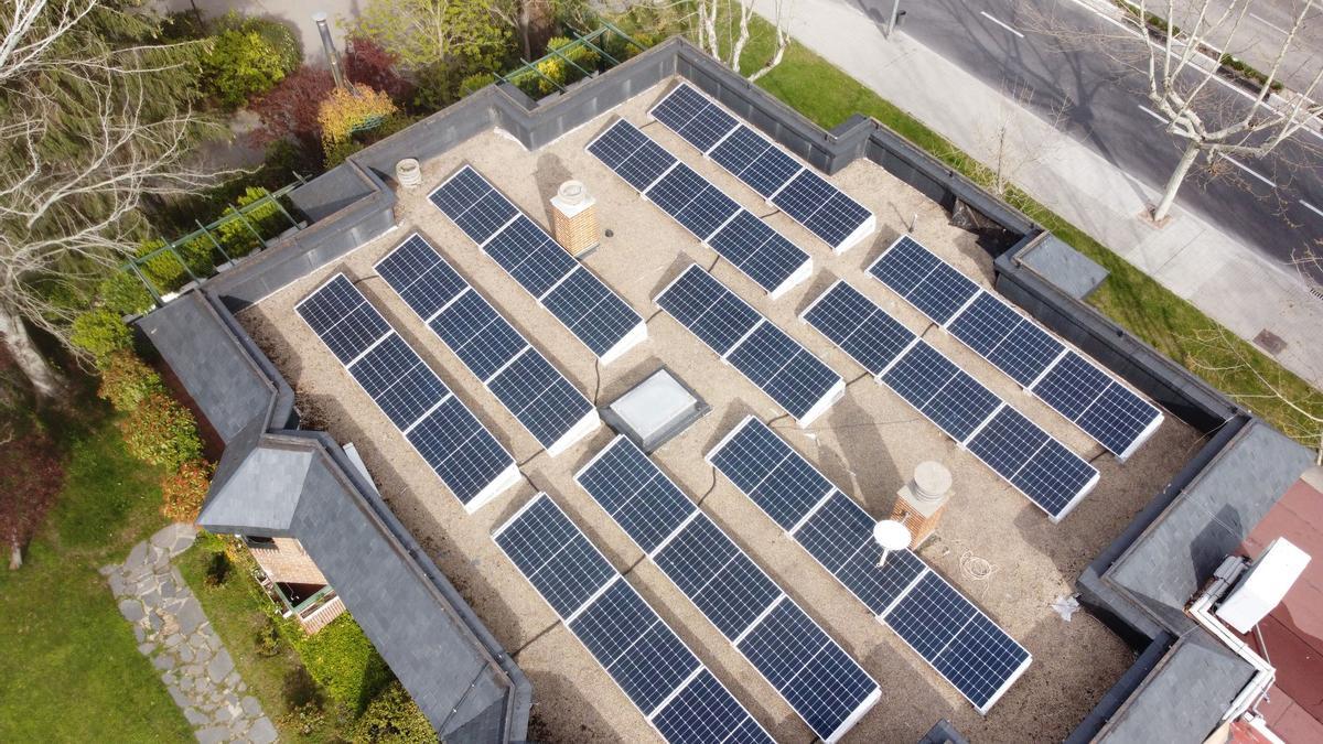 Placas solares en edificio plurifamiliar de Majadahonda