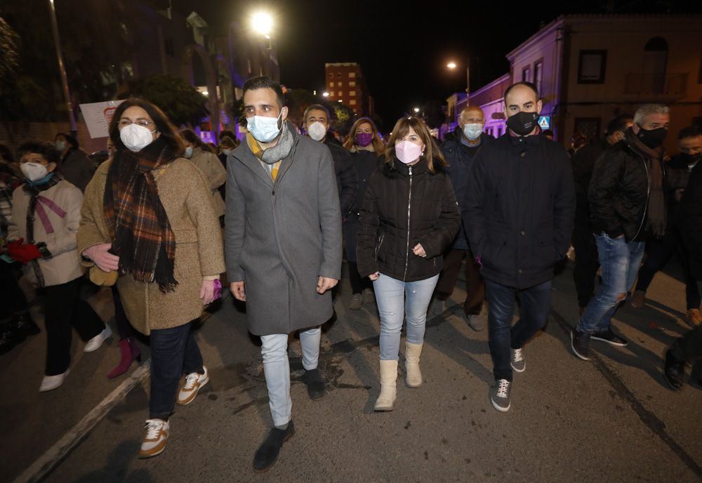 Manifestación en las calles del Port de Sagunt, el 25N contra la violencia machista.