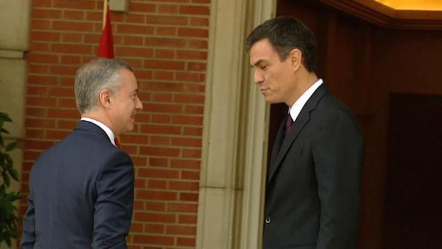 Pedro Sánchez recibe al lehendakari Urkullu