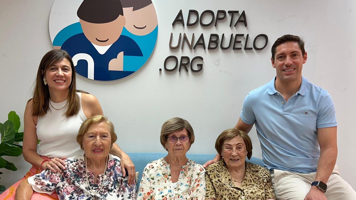 Uber colabora con Adopta Un Abuelo, un programa intergeneracional para combatir el riesgo de soledad en personas mayores