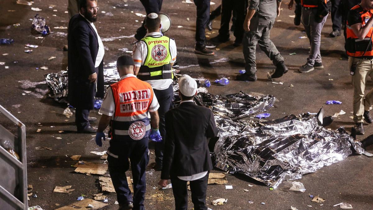 Más de 40 muertos en una estampida durante una fiesta religiosa en Israel.